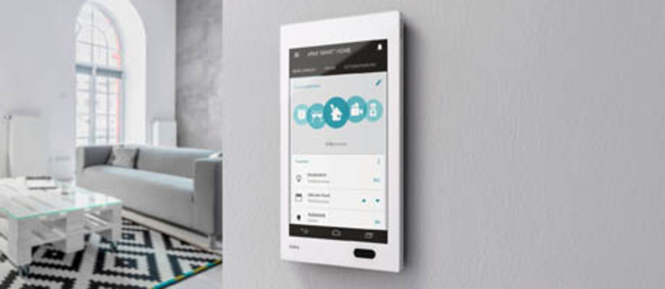 Bedienzentrale Gira G1 bei Möser-Elektrotechnik GmbH in Mücke